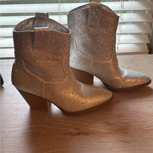 Never Worn Sparkling Silver Ankle Boots